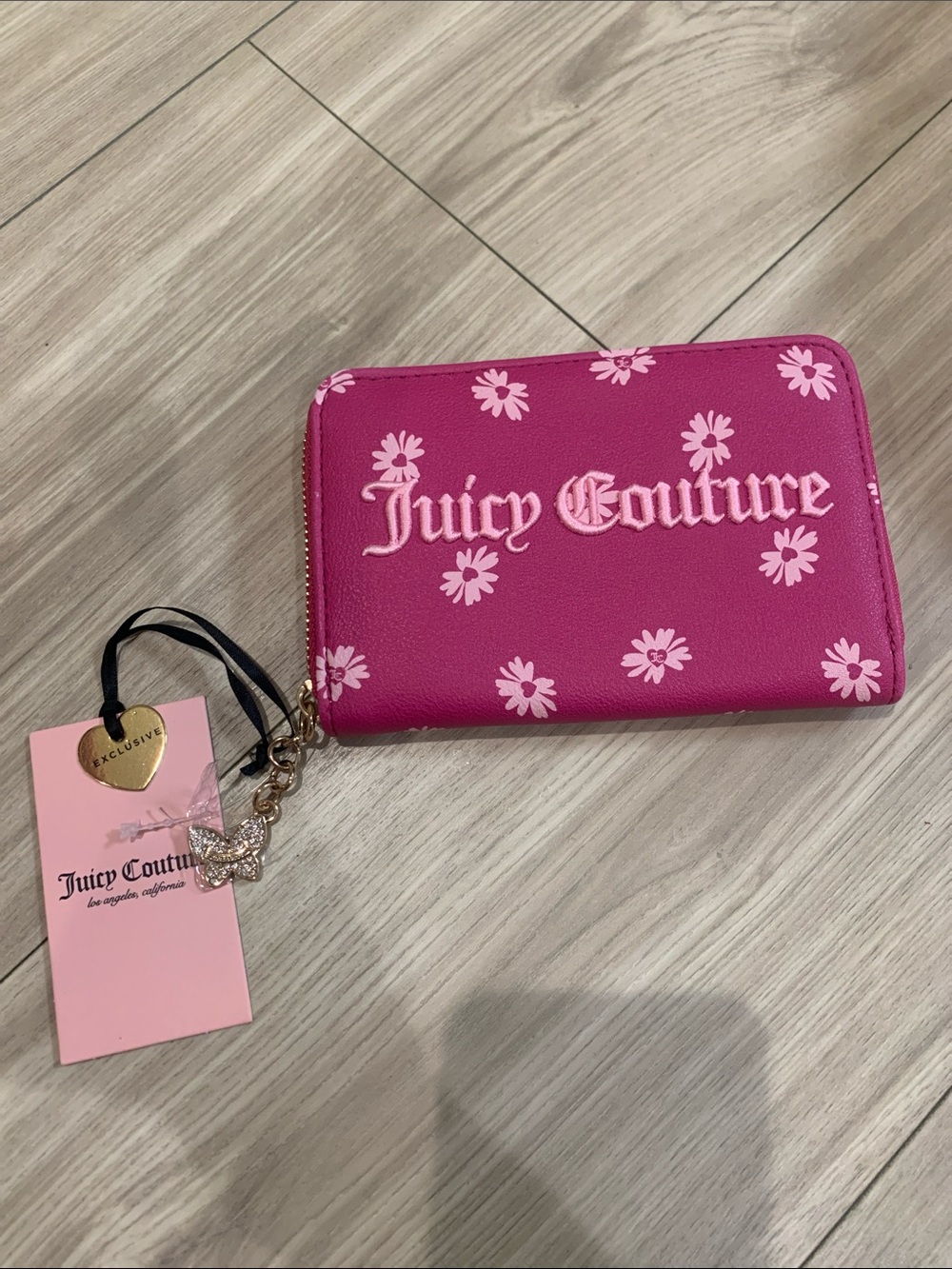 Medium Juicy zip around wallet